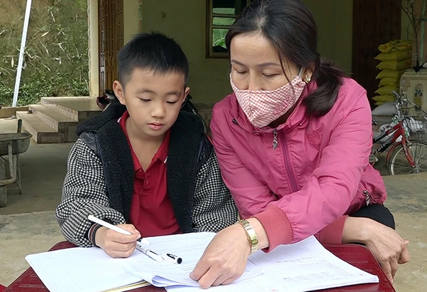 &nbsp;&nbsp;Điện Quan: Học sinh nghỉ dịch nhưng không nghỉ học ảnh 3