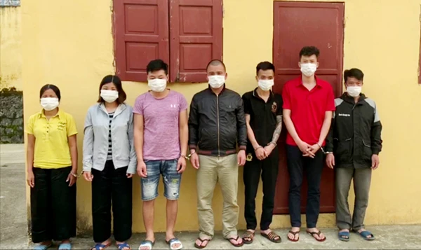 7 đối tượng bị bắt giữ.