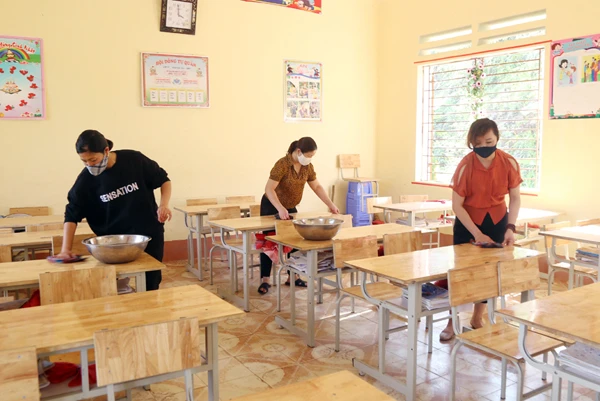 Các trường THCS, THPT chuẩn bị đón học sinh đi học trở lại ảnh 3