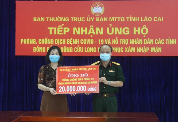 Bộ Chỉ huy Quân sự tỉnh ủng hộ phòng, chống dịch Covid-19.