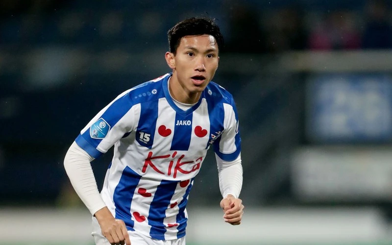 Văn Hậu đang khoác áo SC Heerenveen của Hà Lan (Ảnh: Getty).