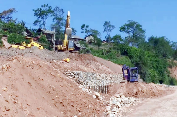 Còn nhiều khó khăn trong đảm bảo giao thông mùa mưa lũ ảnh 5