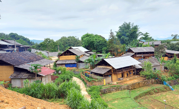 Xã Nàn Sán có gần 100 hộ làm nghề tráng bánh phở, bán phở.