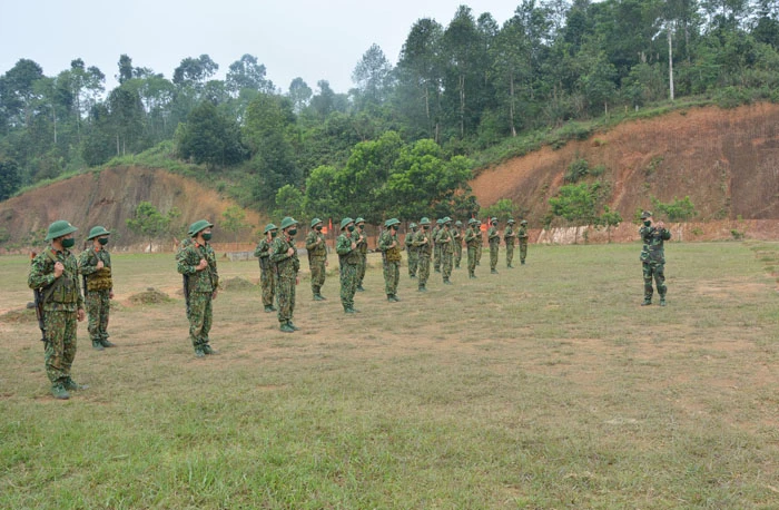 Quyết tâm hoàn thành nhiệm vụ huấn luyện ảnh 2