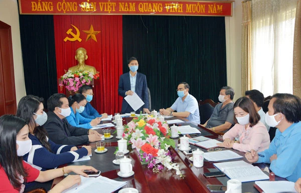 Phó Chủ tịch Tổng LĐLĐ Việt Nam Ngọ Duy Hiểu phát biểu tại buổi làm việc.