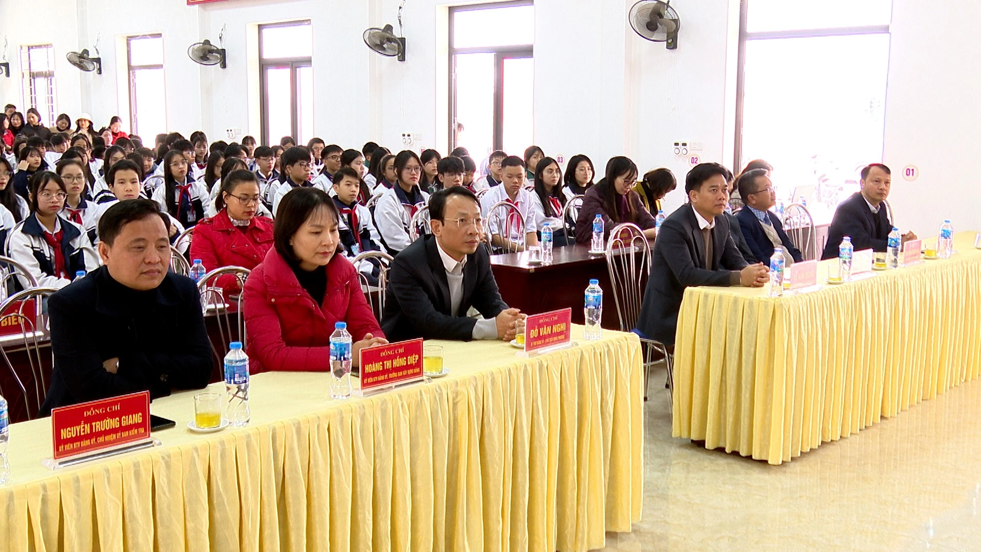 baolaocai-tl_190-588800-01-54-20still002.jpg