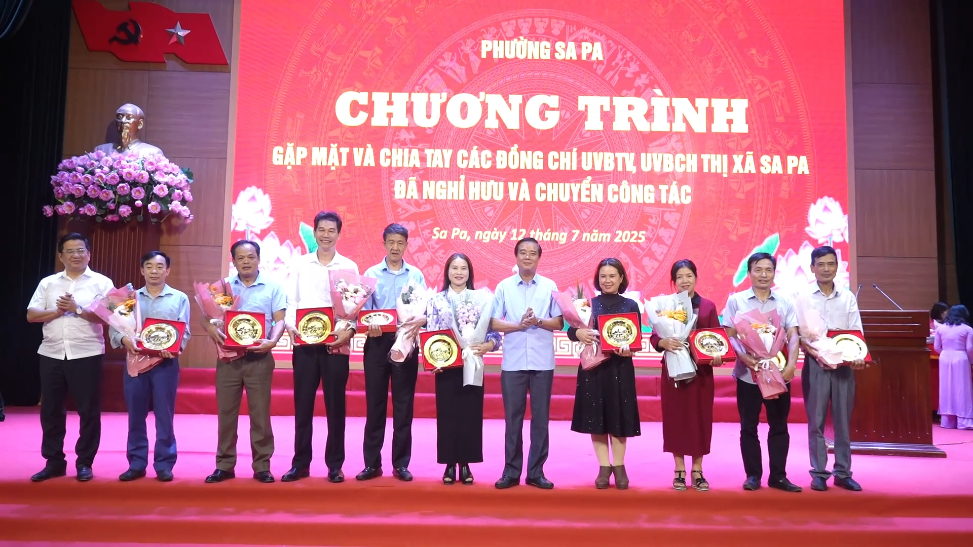 Tri ân các đồng chí nguyên lãnh đạo thị xã Sa Pa đã nghỉ hưu hoặc chuyển công tác. sa-pa-quy-che00-03-16-21still006.png