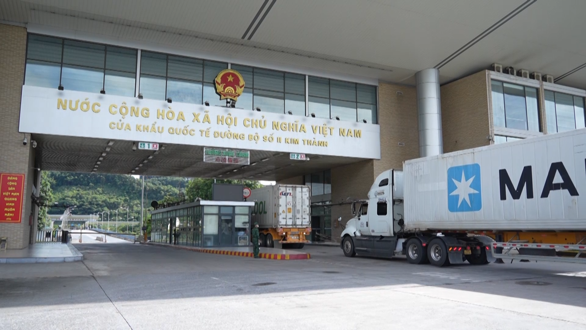 Doanh nghiệp Lào Cai và Vân Nam tăng cường kết nối trong lĩnh vực xuất nhập khẩu. dung-ps00-17-37-21still006.png
