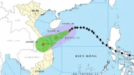 Ảnh hưởng bão số 12: Từ Nam Quảng Trị đến Đà Nẵng có mưa phổ biến từ 500-700 mm