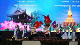 Lào tổ chức mít tinh kỷ niệm 80 năm Quốc khánh Việt Nam