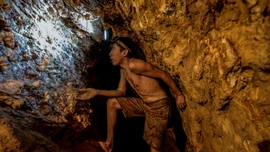 Venezuela mở cửa tài nguyên vàng và khí đốt cho doanh nghiệp Mỹ