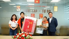 Văn hóa nghệ thuật hướng về trẻ em khuyết tật