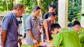 Công an xã Xuân Quang thu hồi 33 vũ khí tự chế