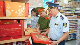 Lào Cai: Tăng cường kiểm tra, rà soát an toàn thực phẩm dịp tết Trung thu