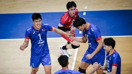 Bóng chuyền nam Philippines thua đậm trận "chào sân" giải VĐTG