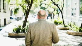 Nghiên cứu mới bác bỏ giả thuyết não bộ lão hóa nhanh hơn gây Alzheimer