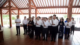 Tháng Bảy tri ân