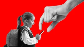 Cấm điện thoại trong lớp học: Chính sách dễ làm, lợi ích lâu dài