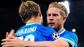 Hojlund lập cú đúp giúp Napoli có 3 điểm, Newcastle và Dortmund đại thắng