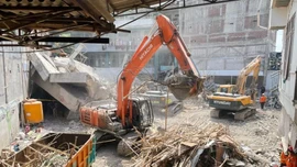 Indonesia kết thúc tìm kiếm nạn nhân vụ sập trường học khiến 67 người thiệt mạng