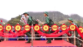 Xã Hạnh Phúc: 8 công dân viết đơn tình nguyện tham gia nghĩa vụ quân sự và công an nhân dân
