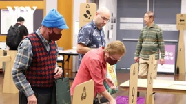 Người dân Australia muốn cắt giảm người nhập cư