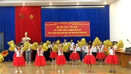 Xã Hạnh Phúc khai mạc các lớp kỹ năng hè cho thiếu nhi