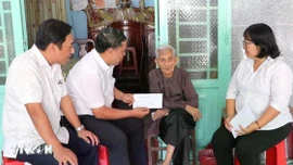 Hơn 5,88 triệu người được tặng quà nhân dịp Đại hội XIV của Đảng và Tết Bính Ngọ