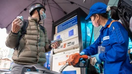 Đề xuất giảm thuế nhập xăng dầu về 0% do căng thẳng Trung Đông