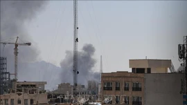 Các nước gấp rút sơ tán công dân giữa xung đột Trung Đông