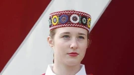 Kỳ lạ đất nước thiếu đàn ông, phụ nữ phải đi "thuê chồng" theo giờ