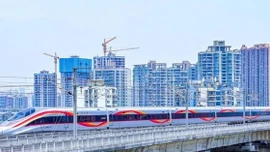 Trung Quốc đưa vào sử dụng tuyến đường sắt cao tốc đến biên giới Việt Nam