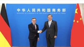 Trung Quốc và Đức cam kết ủng hộ thương mại tự do