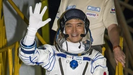 Phi hành gia Nhật Bản nói gì trước khi kết thúc vai trò chỉ huy Trạm Vũ trụ quốc tế (ISS)?