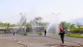 Công an tỉnh Lào Cai kiểm tra nghiệp vụ tại Đội Chữa cháy và Cứu nạn, cứu hộ khu vực số 2