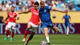 UEFA phạt Chelsea số tiền kỷ lục