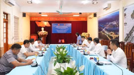 Đoàn công tác huyện Mường Ét (Lào) thăm, làm việc tại xã Bảo Thắng