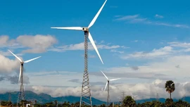 Làn sóng đầu tư năng lượng xanh tăng tốc trước rủi ro địa chính trị