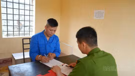 Bắt tạm giam đối tượng giết người, đốt nhà hàng tại phường Văn Phú