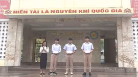 Trường THPT Lào Cai vinh danh học sinh lần đầu tiên giành Huy chương Bạc Kỳ thi Olympic truyền thống 30/4