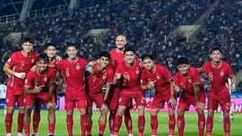 Lào 0-5 Thái Lan: Đương kim á quân thắng áp đảo