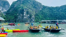 Xu hướng du lịch nào lên ngôi mùa cuối năm 2025?