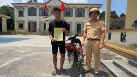 Phát hiện nam thanh niên vi phạm nhiều quy định về an toàn giao thông
