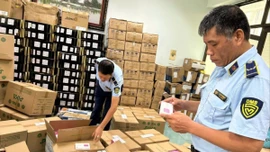 Xử phạt doanh nghiệp gia công sản phẩm giả mạo hơn 600 triệu đồng