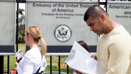 Mỹ thí điểm thu tối đa 15.000 USD tiền đặt cọc cho visa du lịch