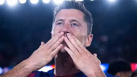 Barca lập kỷ lục vô tiền khoáng hậu trên sân nhà, chia tay công thần Lewandowski 