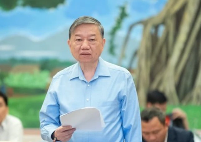 Bộ trưởng Công an sẽ quyết định số lượng biển số ô tô và giá khởi điểm đưa ra đấu giá ảnh 1