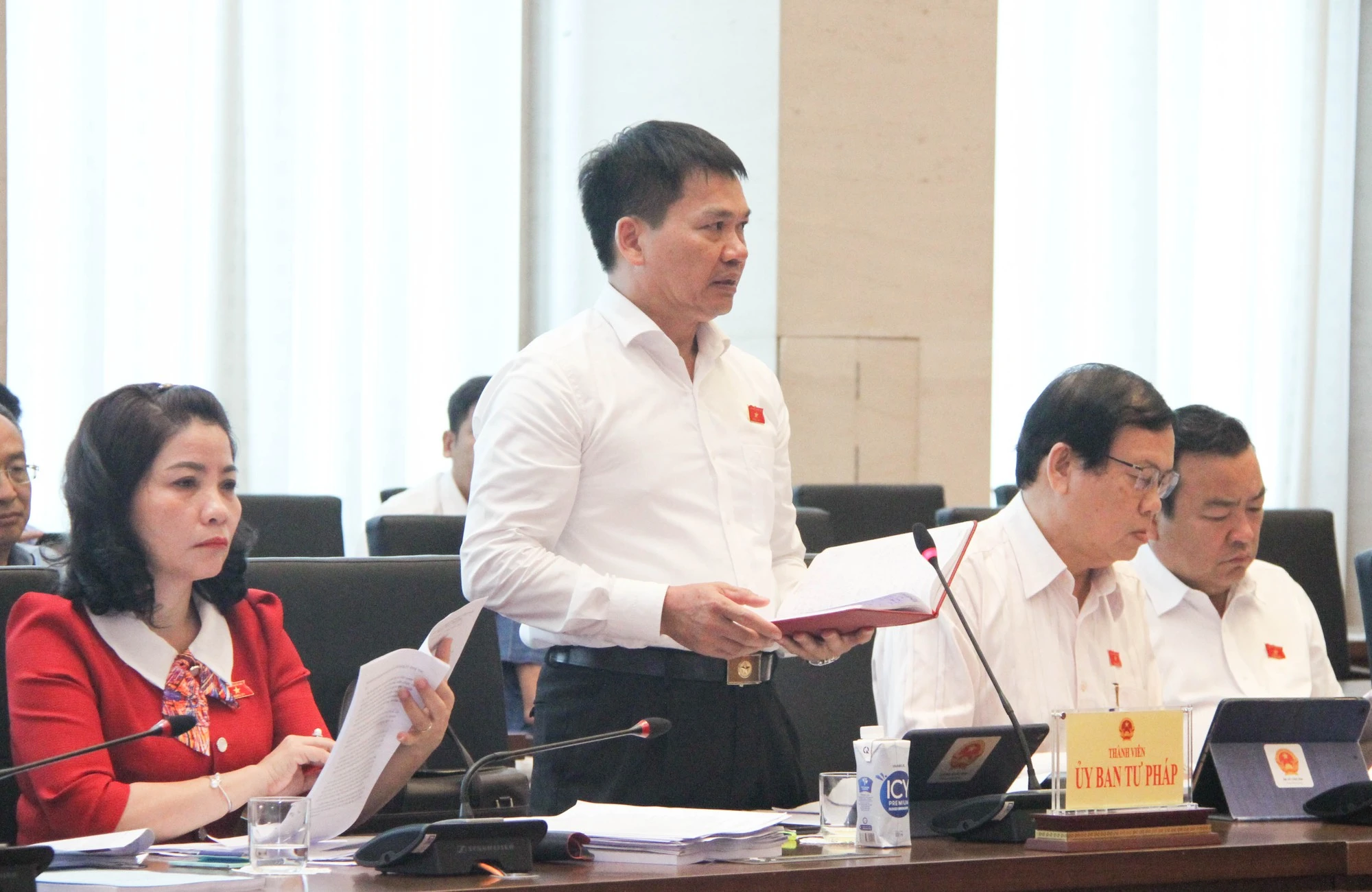 Đại biểu Dương Khắc Mai, Đoàn đại biểu Quốc hội tỉnh Đắk Nông.