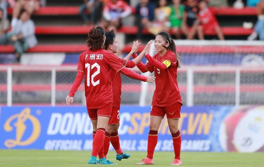 Đội trưởng Huỳnh Như là khắc tinh của tuyển nữ Myanmar khi hai trận gần nhất đều sút thủng lưới họ.