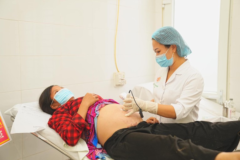 Mục tiêu của chương trình đến năm 2025 là 90% phụ nữ mang thai được khám thai định kỳ, sinh con ở cơ sở y tế/có sự trợ giúp của cán bộ y tế. Mục tiêu của chương trình đến năm 2025 là 90% phụ nữ mang thai được khám thai định kỳ, sinh con ở cơ sở y tế/có sự trợ giúp của cán bộ y tế.